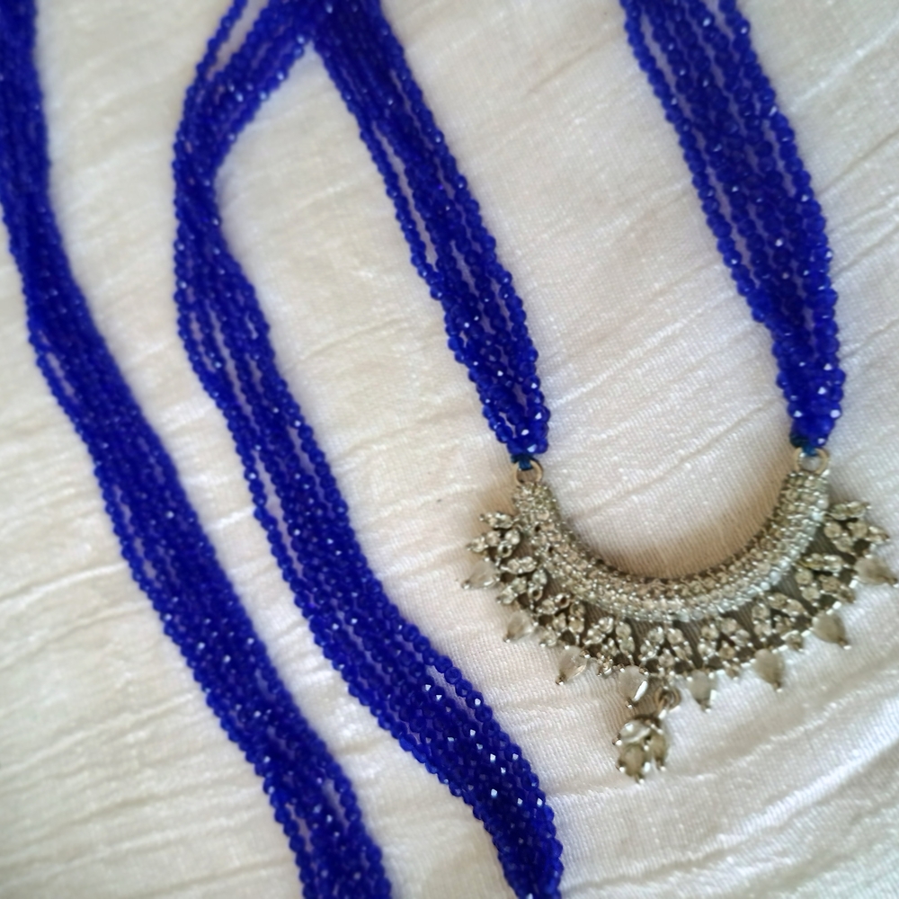 🌎 ETHNO CHIC 🌎 VTG Royal Blue Glass & German Silver Kuchi / Banjara necklace